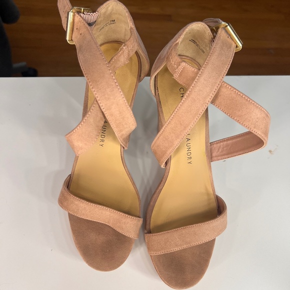 Chinese Laundry Suede Heels - Picture 1 of 3